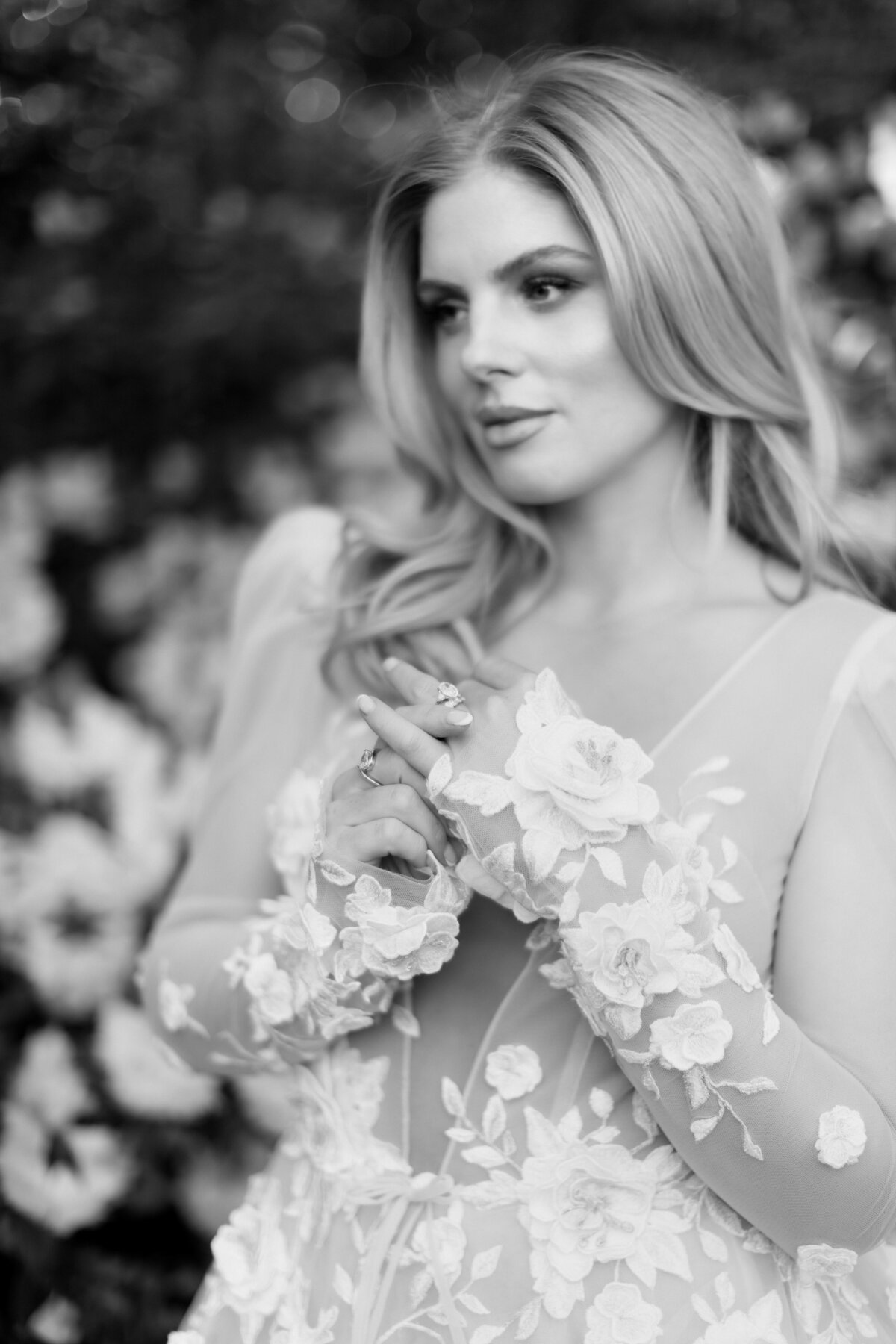 MeghanHemstra-Black-Tie-Vancouver-Garden-Wedding-22