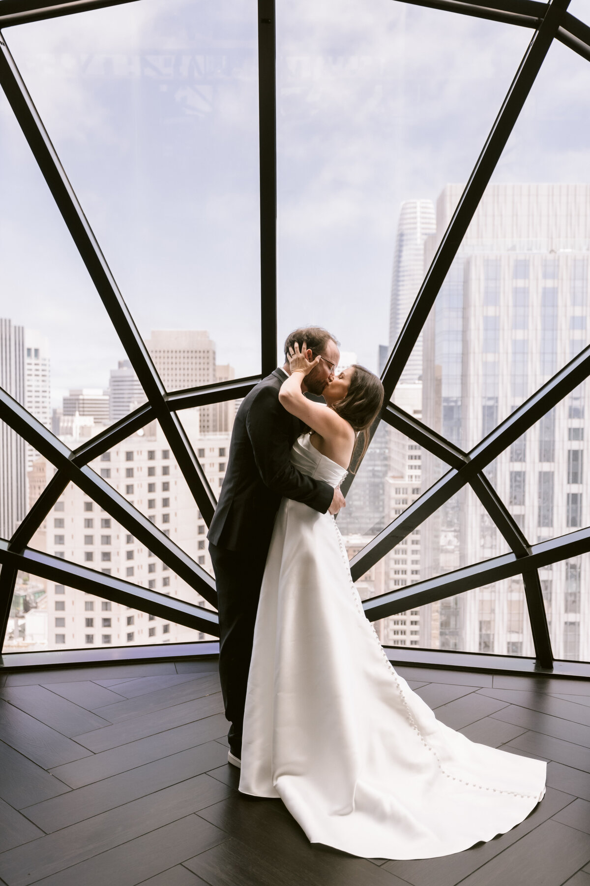 Lavish Moments Wedding Co. Wedding Photography Wedding Videography Wedding Content Creation Diane Nicole Photography Northern California Worldwide Destination TikTok Wedding Content 40
