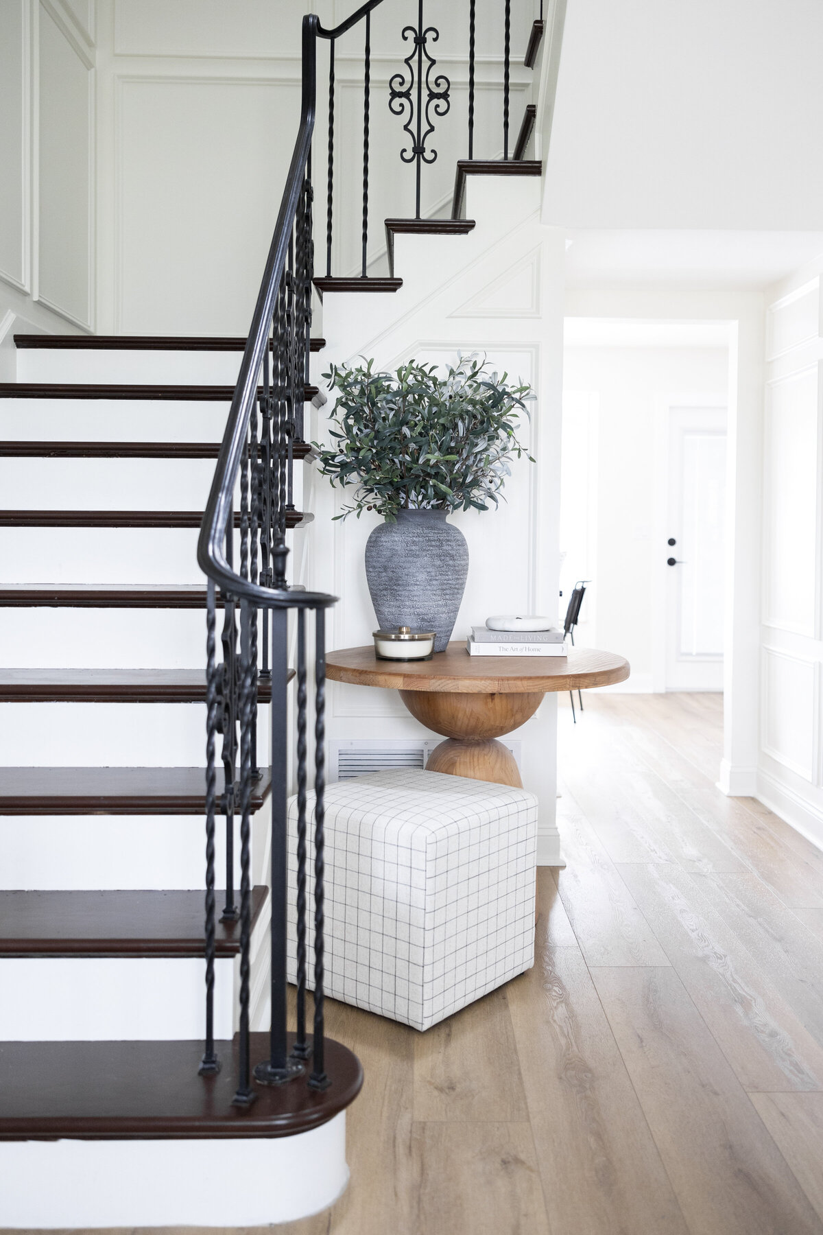 Valencia Residence Collins & Co. Brand  | Image by The Branded Boss Lady © 113