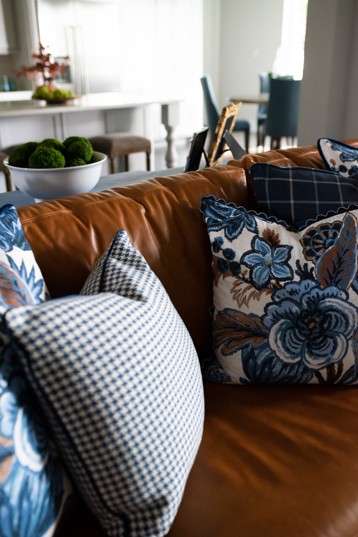 dusti j design blue checkered