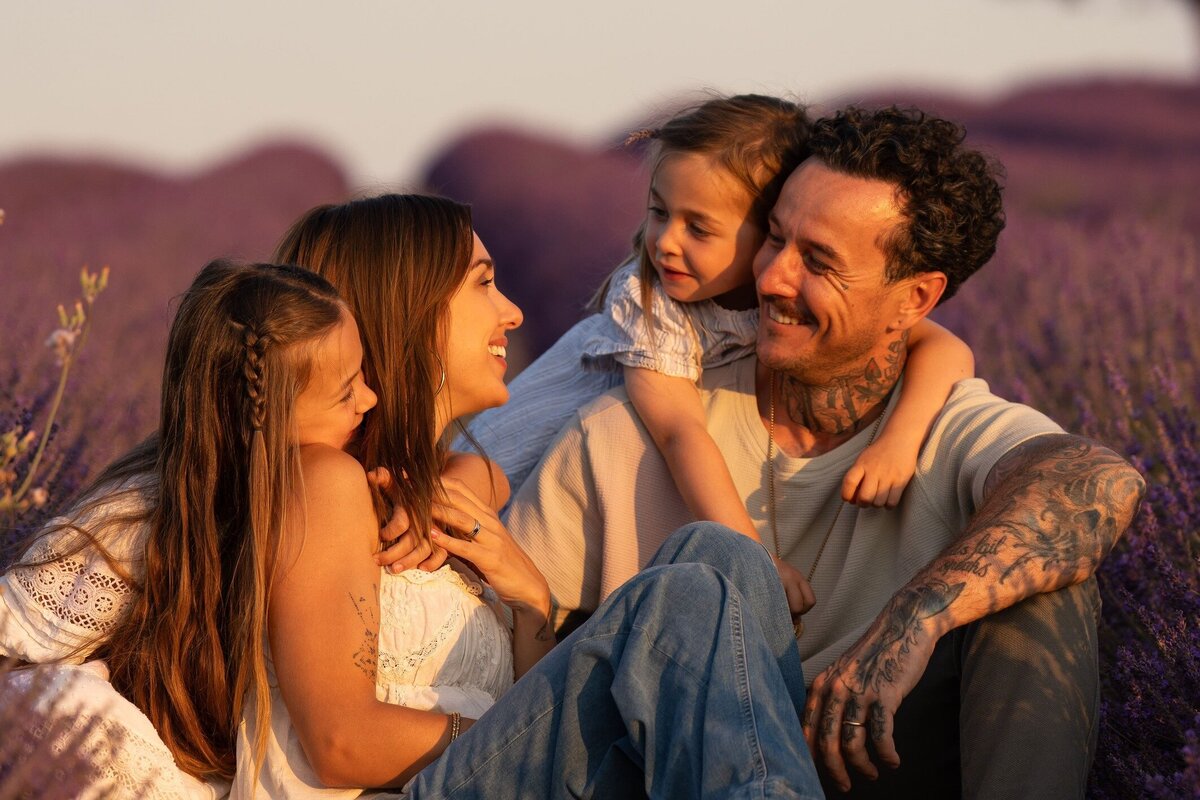 shooting-lavande-provence-couple-famille1