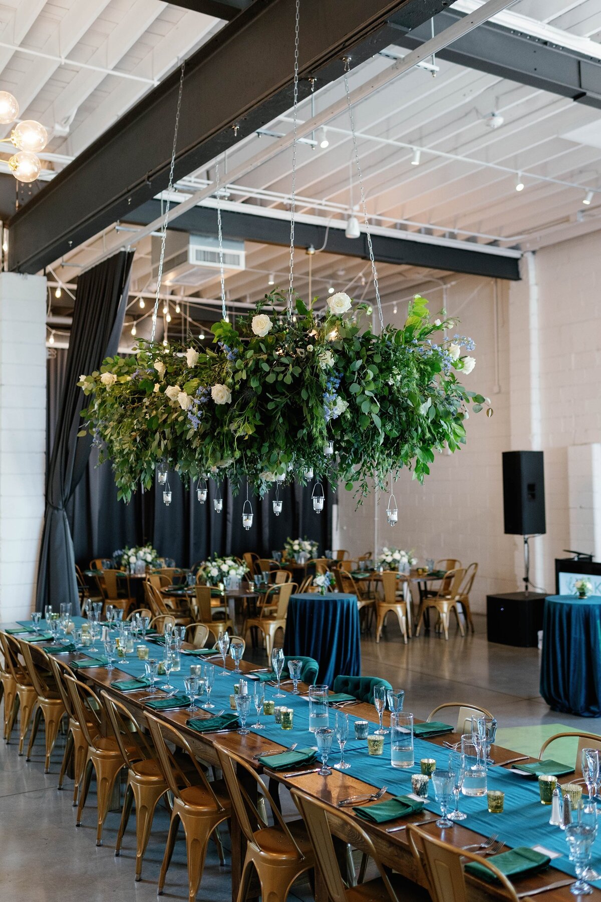 Cincinnati-Wedding-Florist-Kochendorfer-Wedding-10