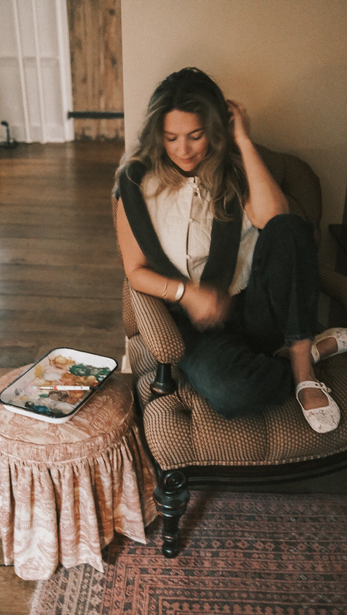 Image of artist who paints Hand-Crafted Artwork