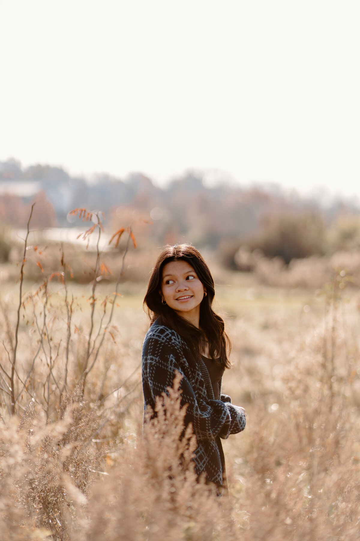 senior session in field