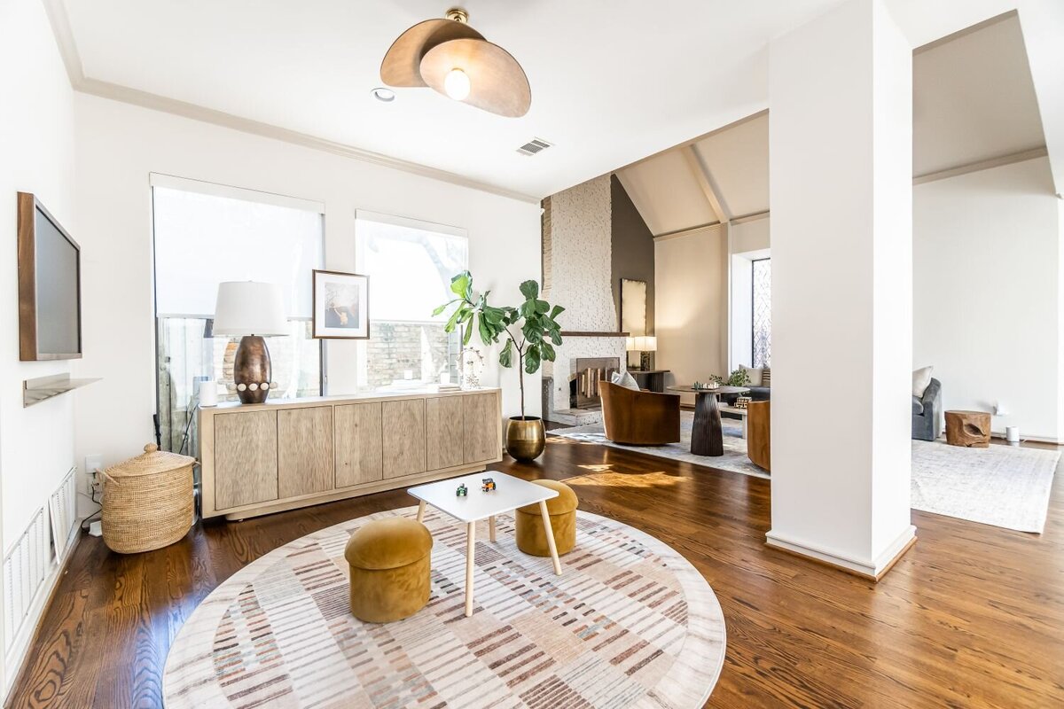 rebekah-nicole-interiors-ember-project-kids-play-area-living-room