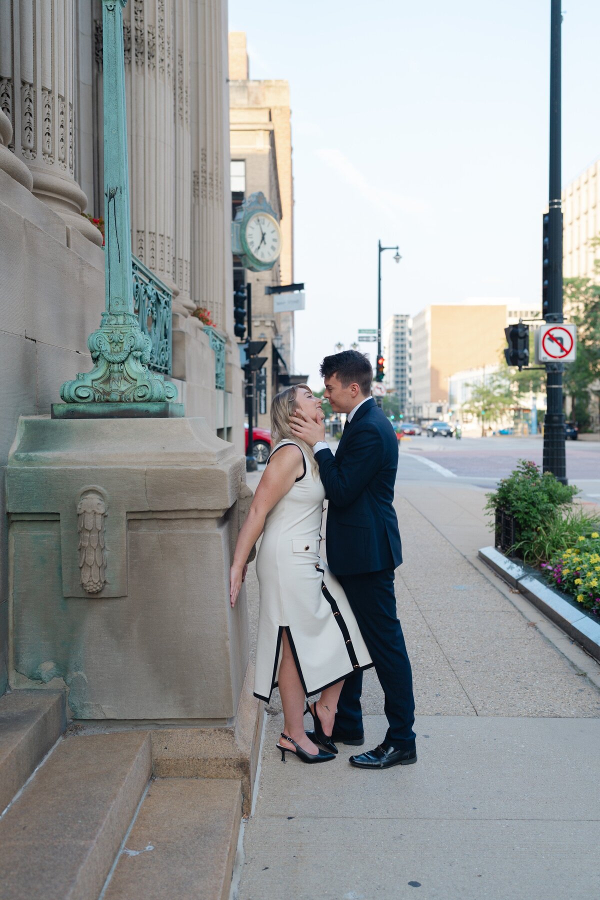 Downtown District Milwaukee Elegant Engagement Session-2