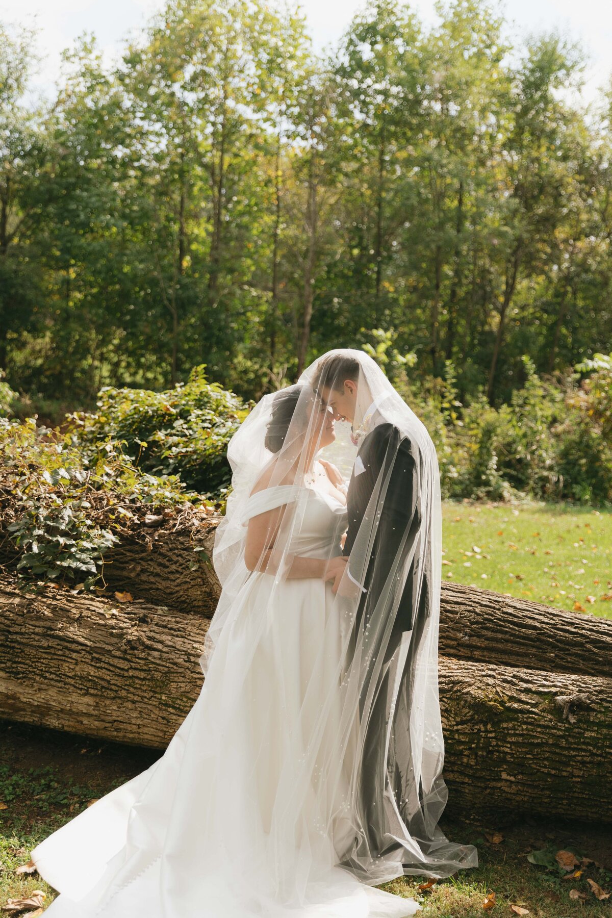 Chloe Parker Photography Heartfelt Wedding Photographer in Virginia — Wedding Photos 157