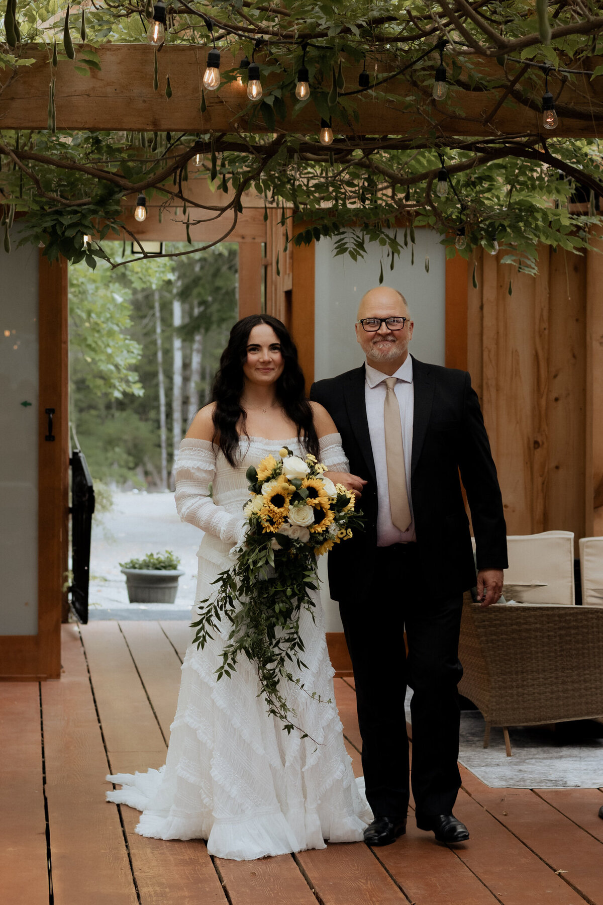 jamie-and-brian-chelsea-brown-photo-sunshine-coast-bc-wedding-photographer-41