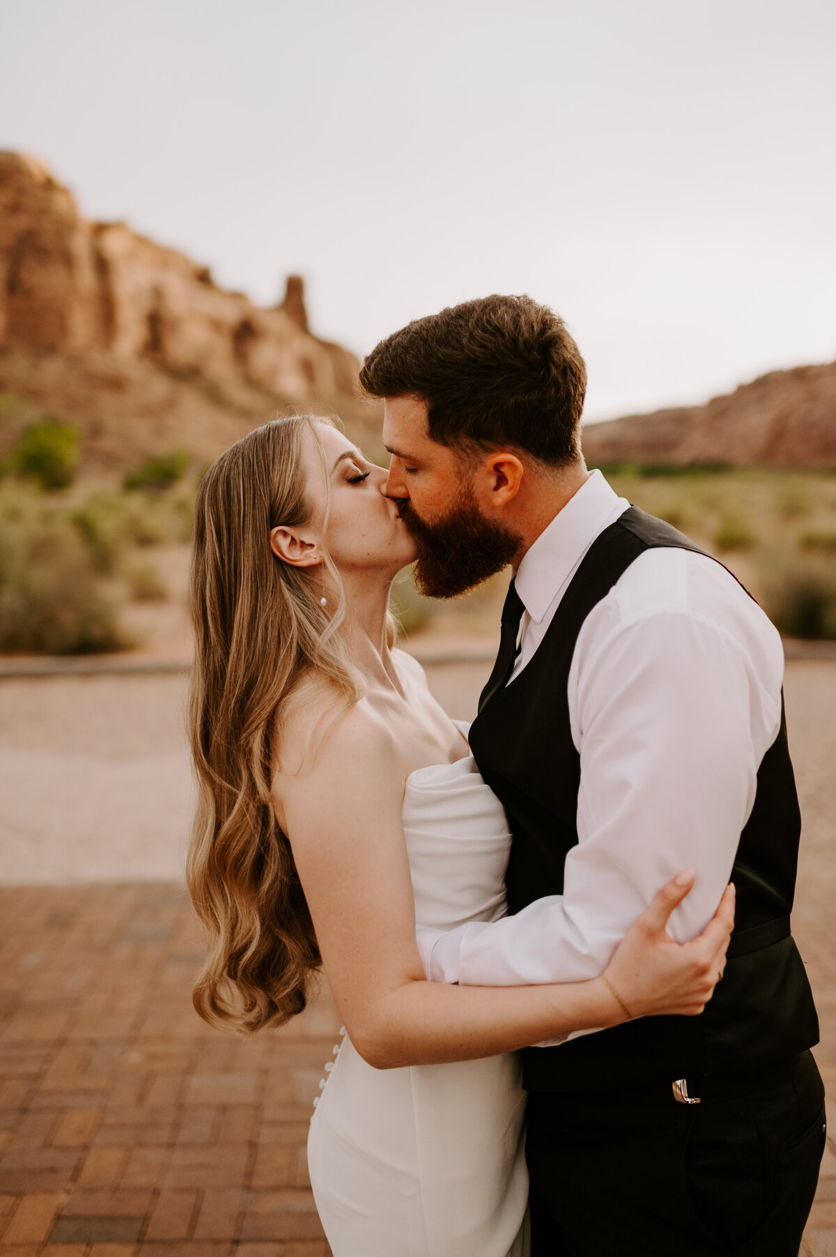 red-earth-moab-utah-wedding3131