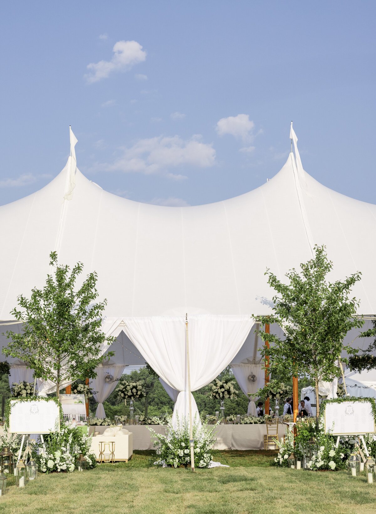Salem&Will-Aura-Marzouk photo-wedding-tent