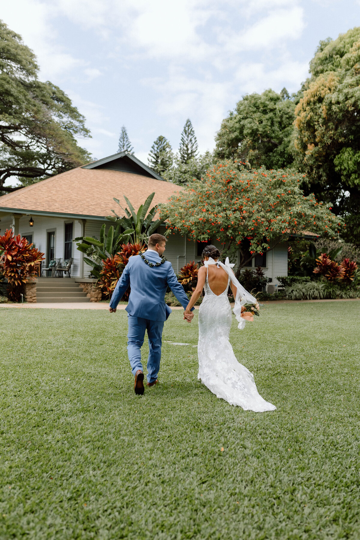 hawaii-wedding-photographer-destination-wedding-maui-wedding-zagon-preview-brittanybradleystudio-67