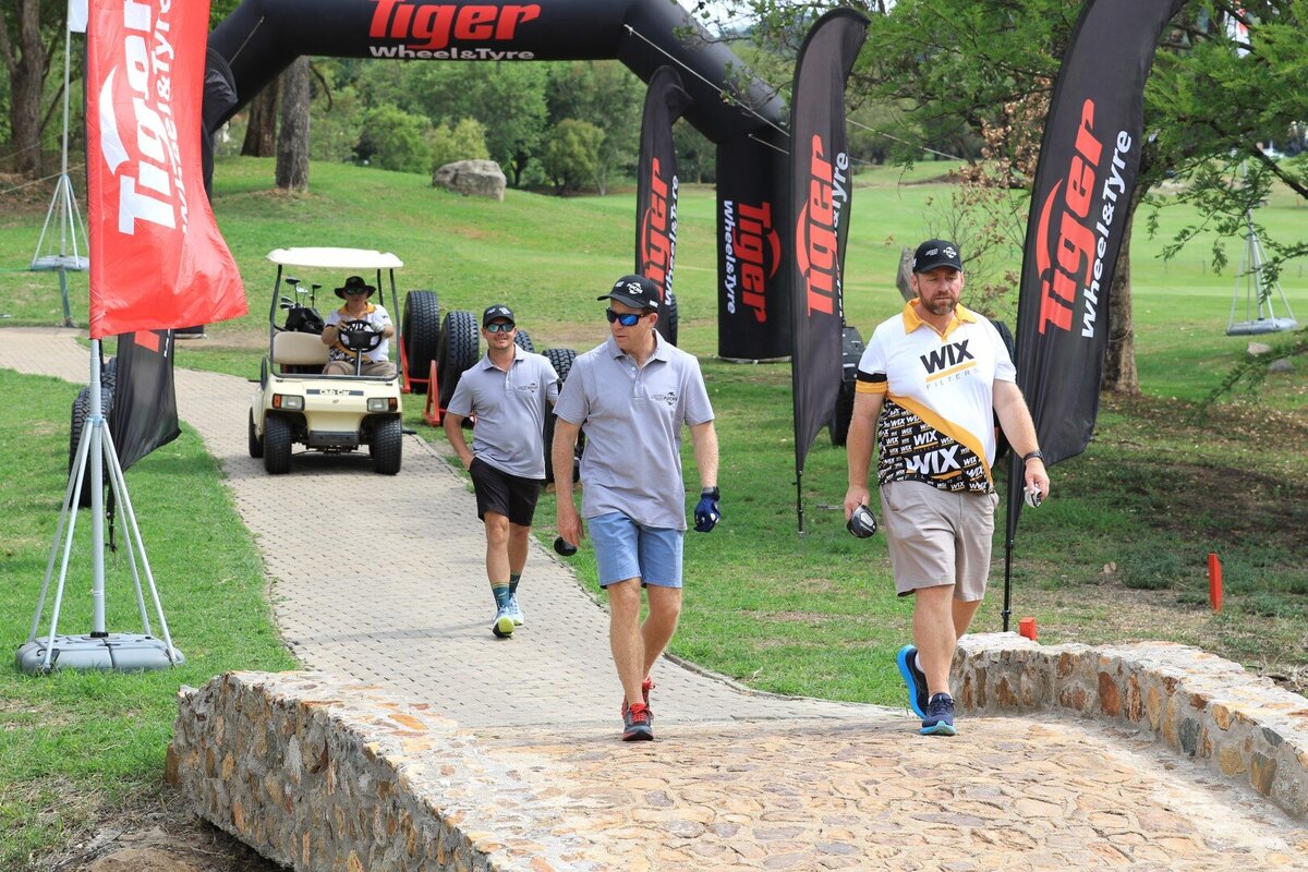 TOAZ Golf 2024-3581