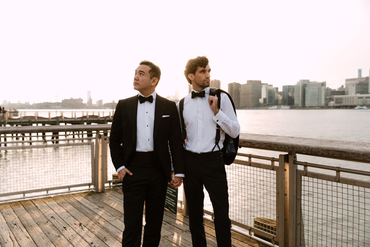 2022_manhattan-romantic-winter-gay-wedding-adam-griffin-photo-34