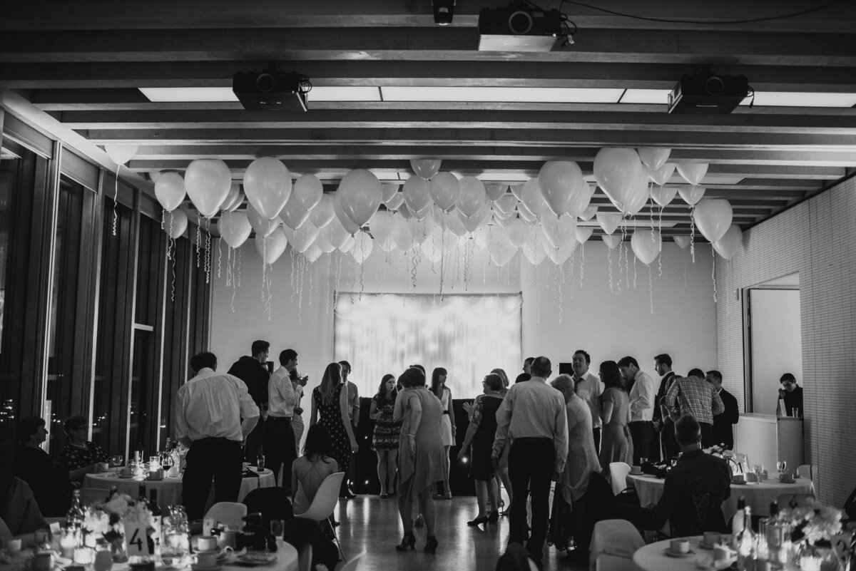 Modern-London-turner-contemporary-musem-artistic-documentary-wedding-photography-editorial-beach-1