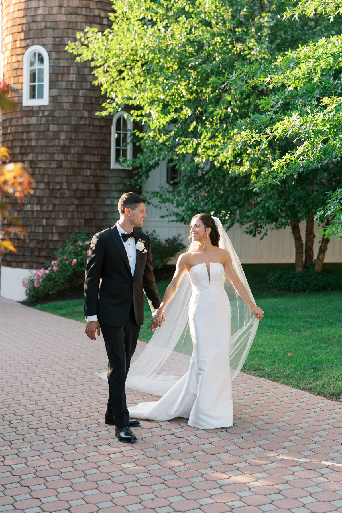 Sunset portraits of a bride and groom at The Ryland Inn in New Jersey.