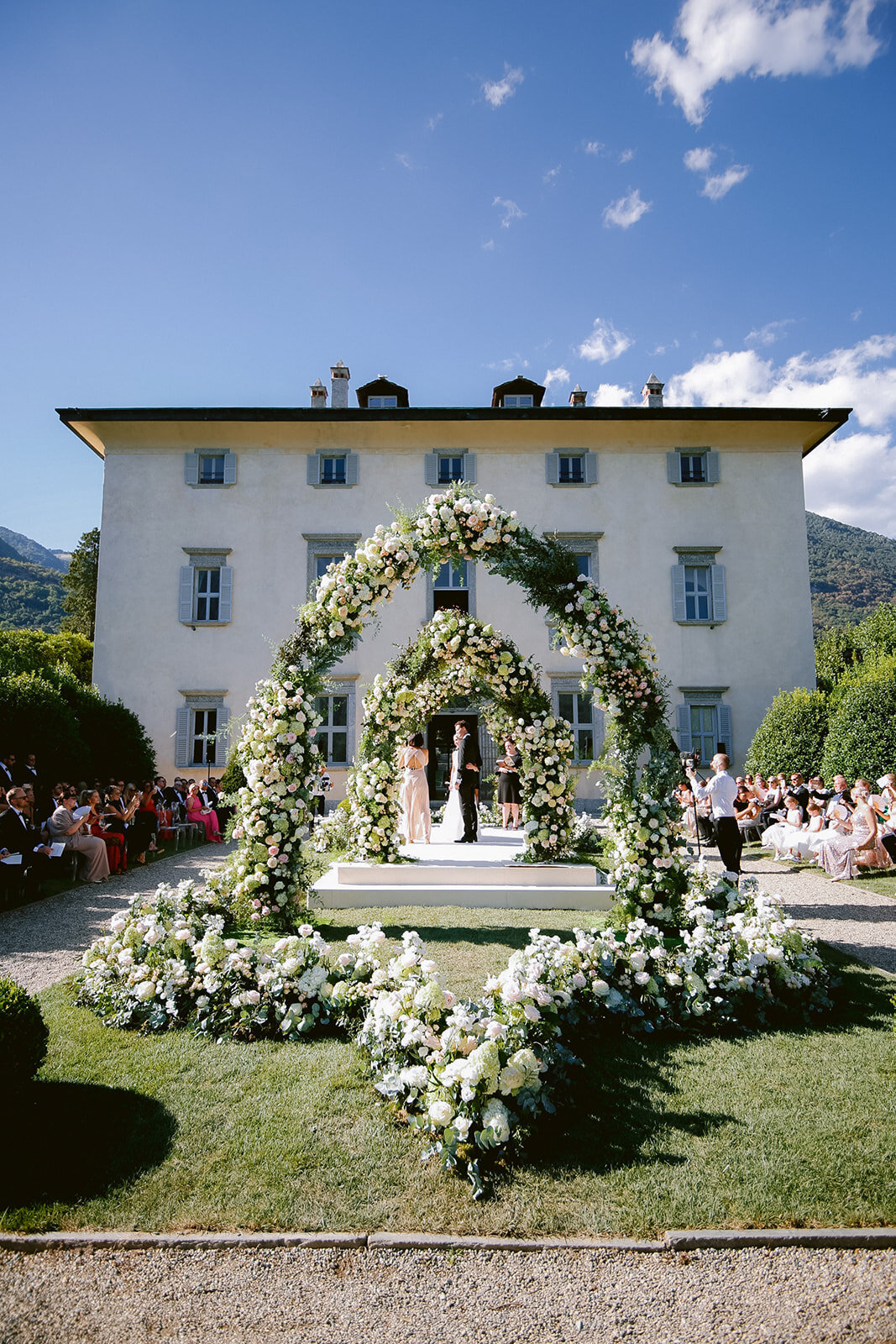 Villa-Balbiano-Lake-Como-Wedding-Tuuka Rask-Eventoile-9