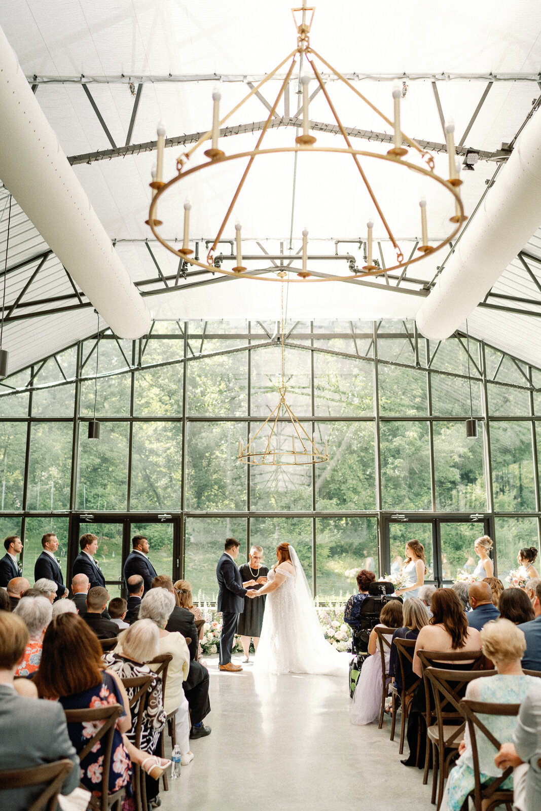 Conservatory at Evergreen Wedding Indianapolis Alison Mae PhotographyAMP03087