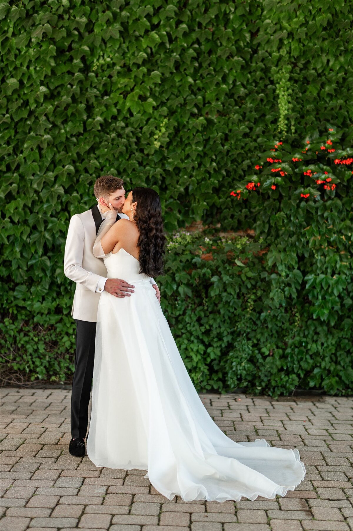 white-norman-wedding-2024-wedding-highlights-183