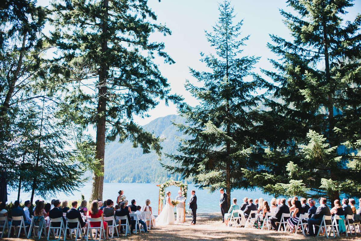 Lake-Crescent-wedding-0027
