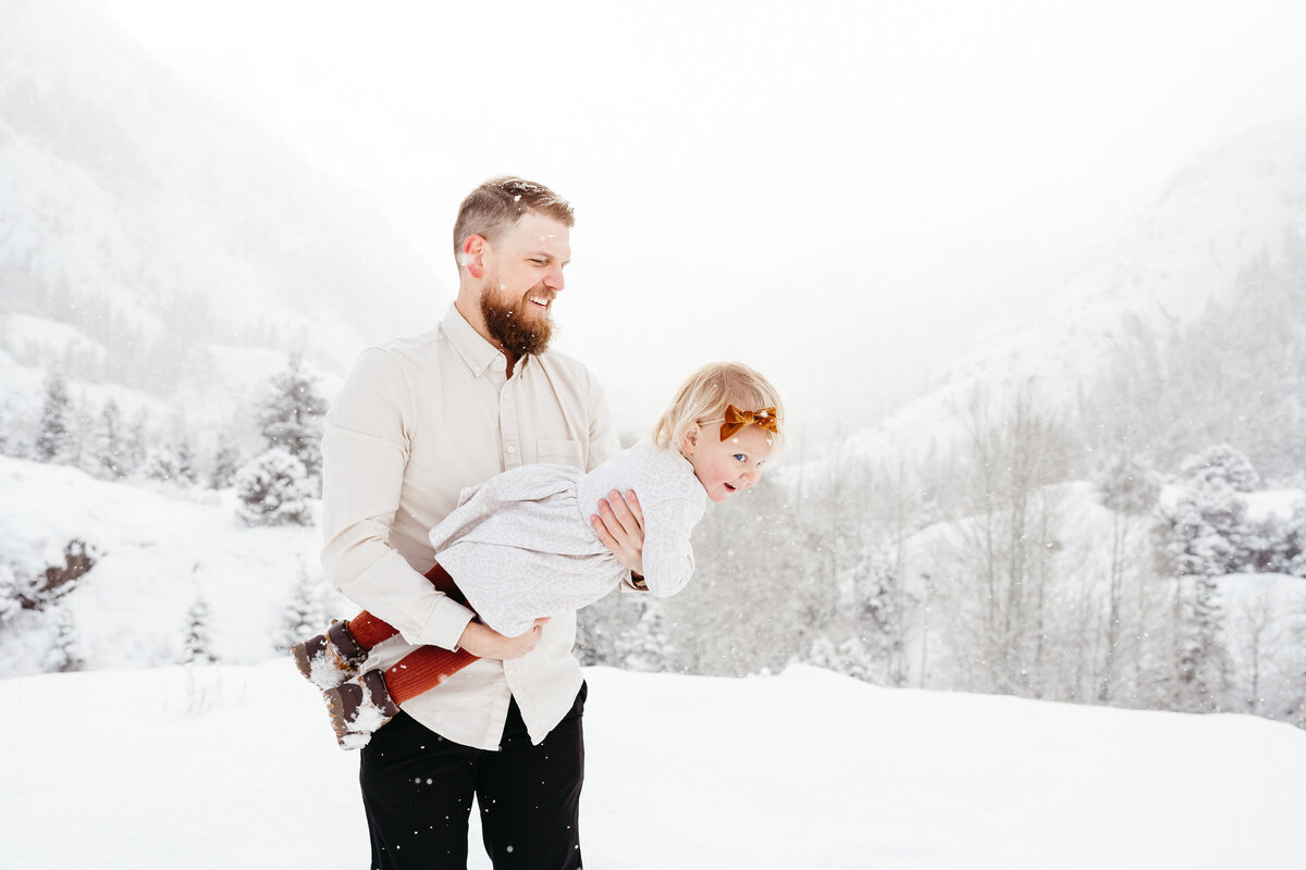 Sam-Murch-Photography-Ouray-Colorado-Winter-Family-Photography-58