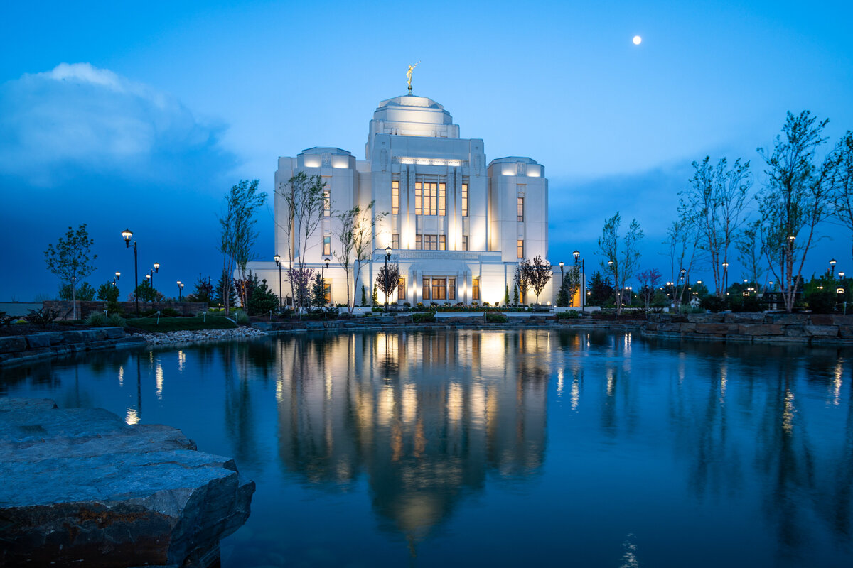 2018-04-27-275A7558-meridian-idaho-temple-Edit-Edit