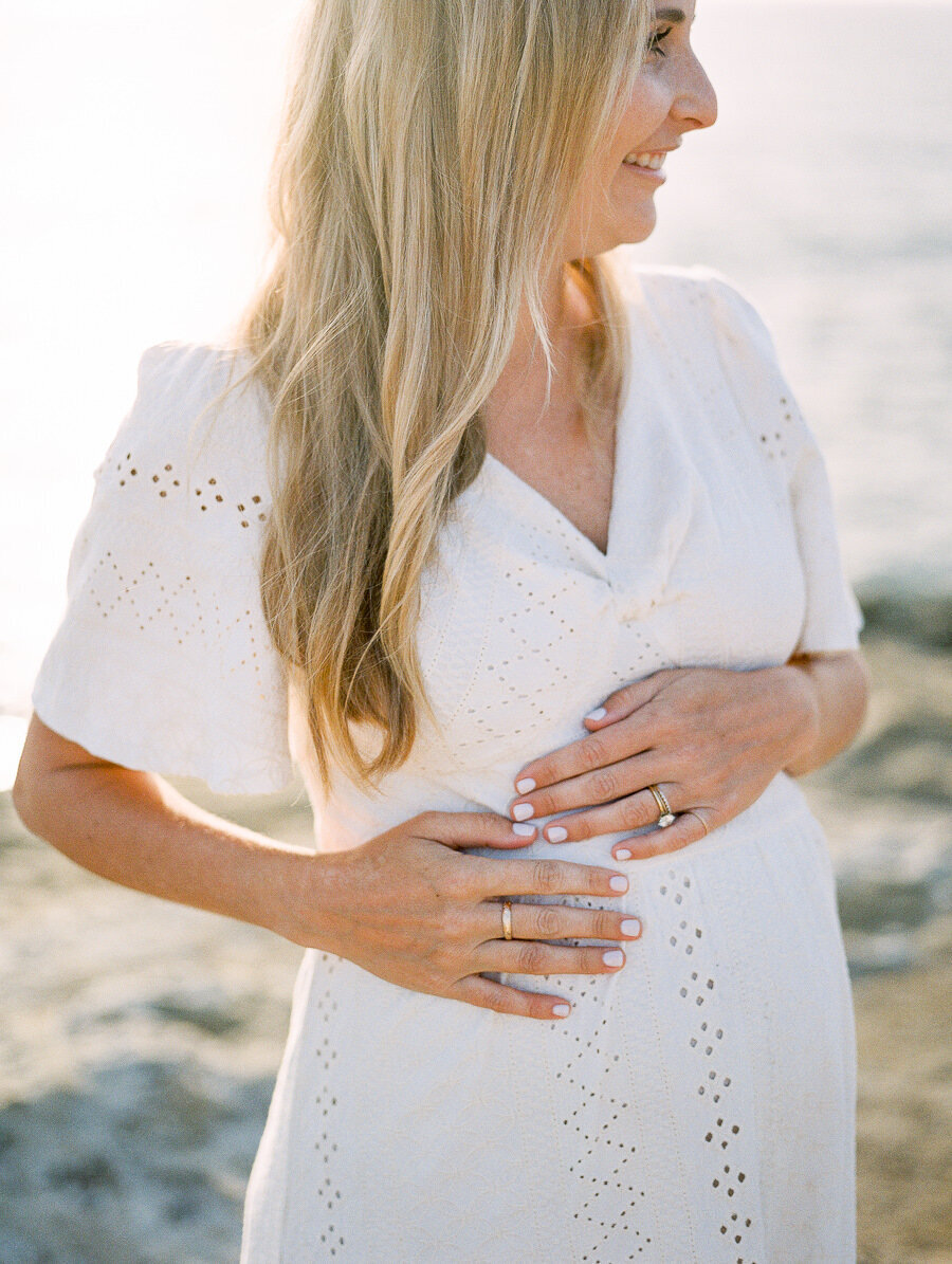 Maternity_Session_Sunset_Cliffs_San_Diego_California_Megan_Harris_Photography-35