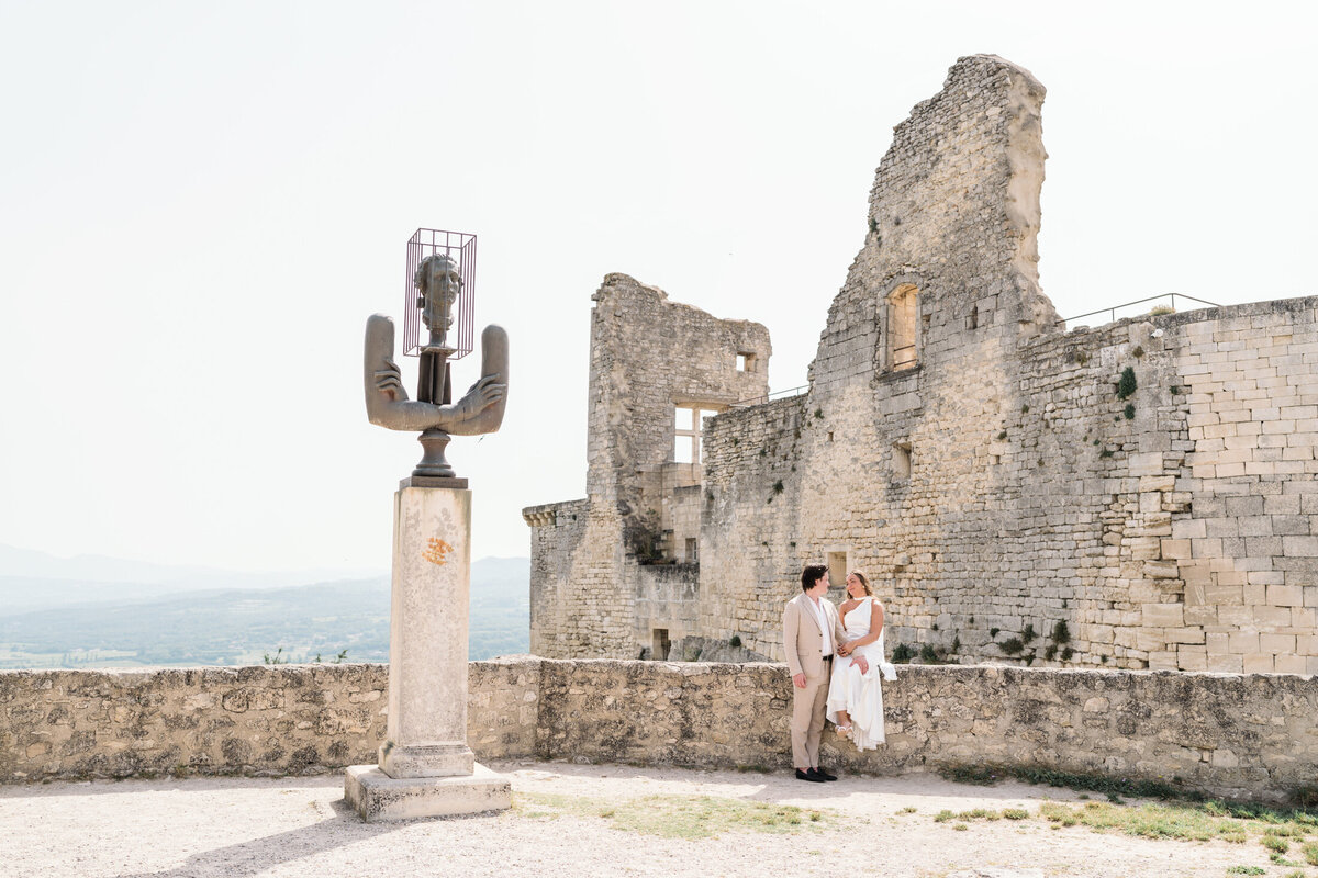 stunning and touching elopement in gordes france-312