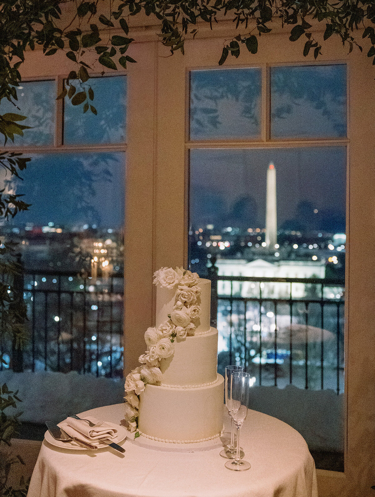 C+N-The Hay-Adams-Washington DC-Wedding-Dinner&dancing-Manda Weaver-Photo-405_websize