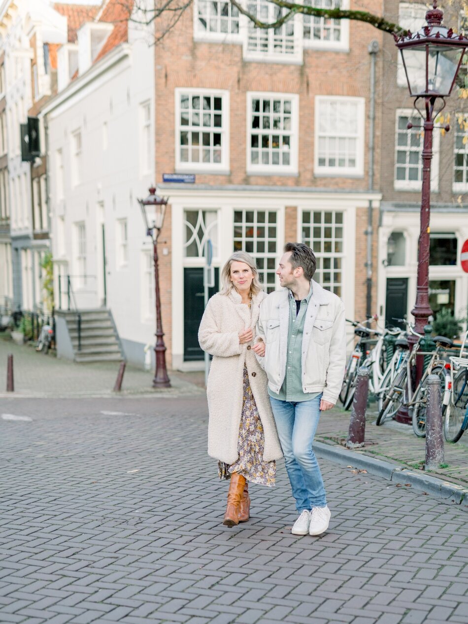 Engagement photos in Amsterdam by Fine Art Photographer Michelle Wever Photography_0020