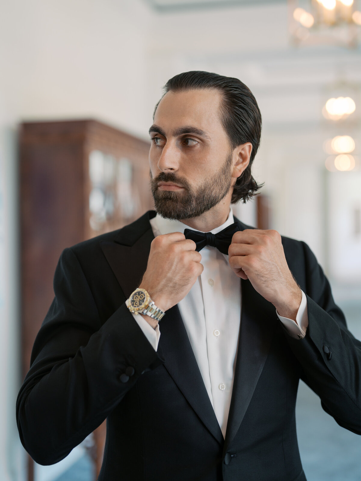 Le Vie - KA Wedding Groom Getting Ready-95