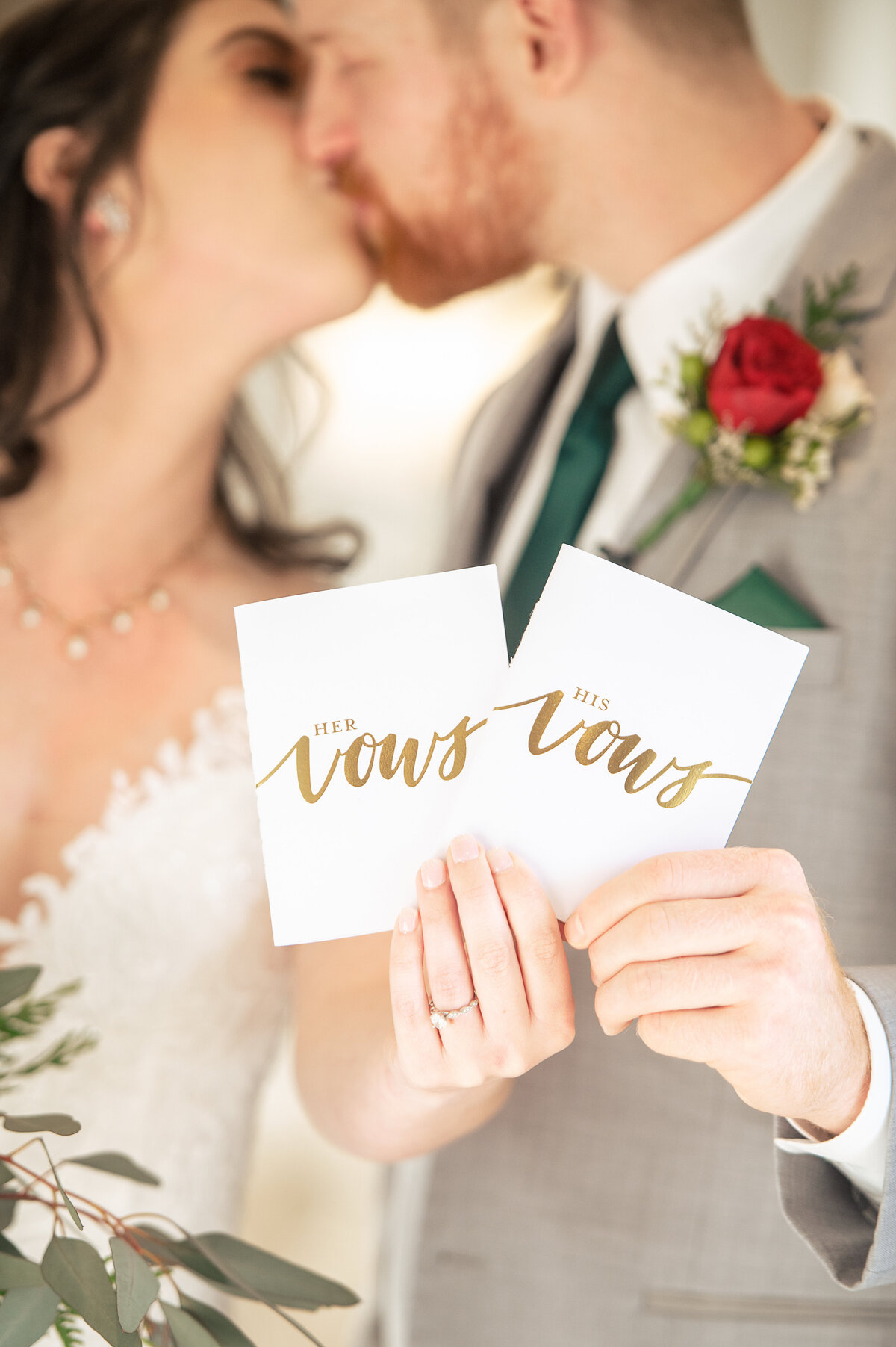 sarah-oberheim-photography-best-st-louis-missour-waters-edge-banquet-center-st-peters-wedding-photographer58