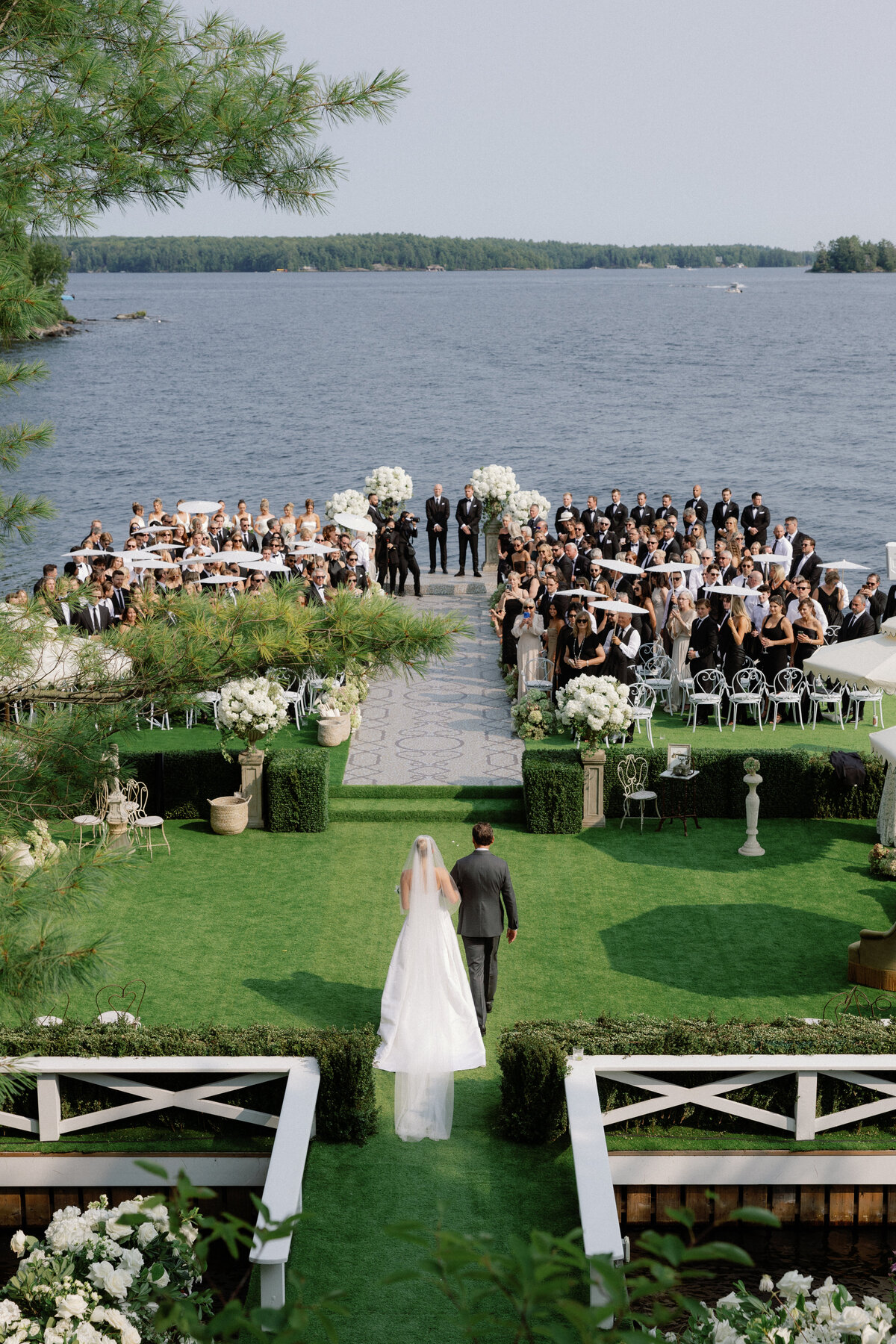 AshleyPigottEvents-Destination-Wedding-Weekend-LaurenKyle-ConnorMcDavid-Muskoka-262