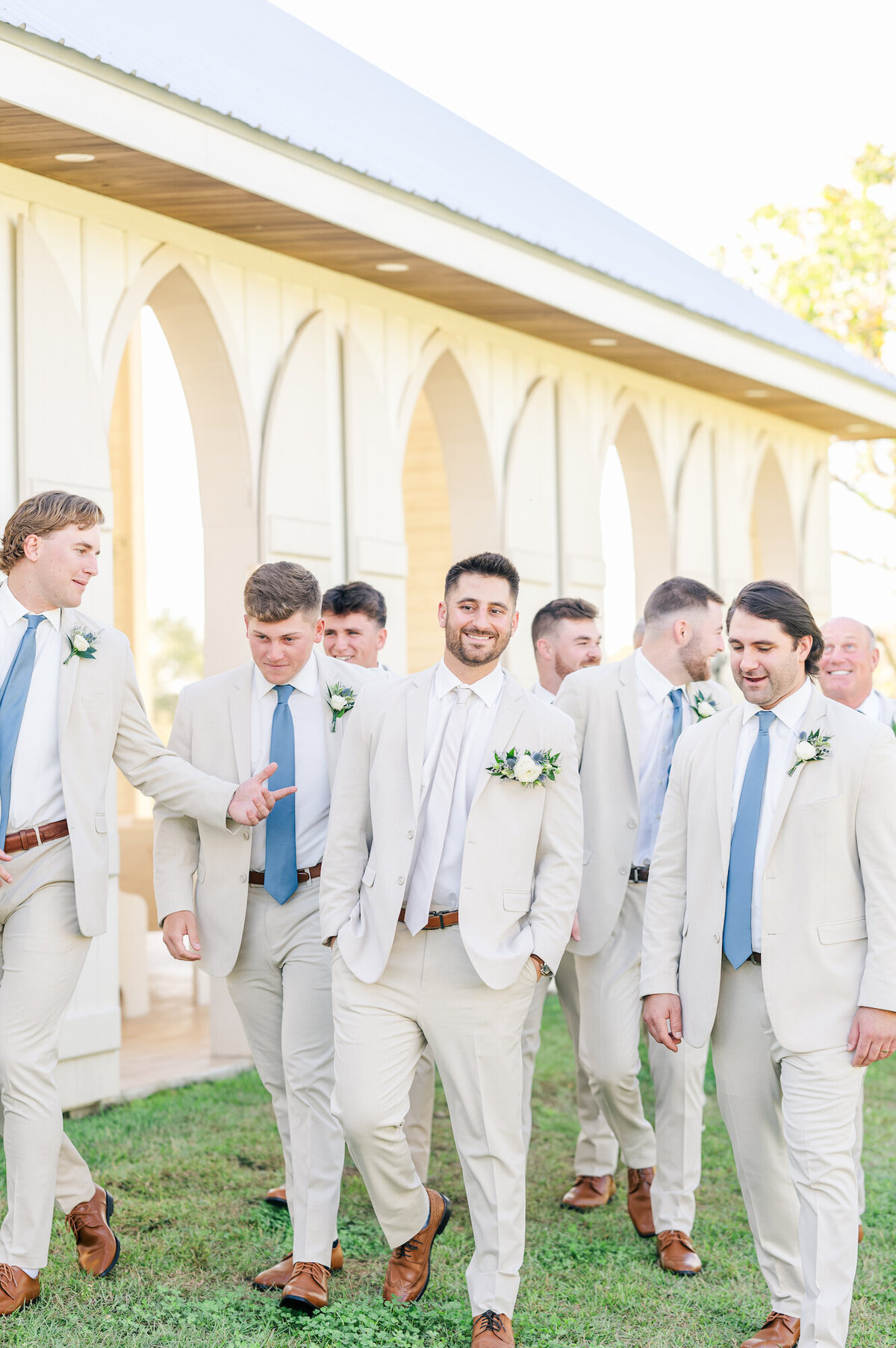 white-magnolia-november-wedding-kentwood-louisiana-16