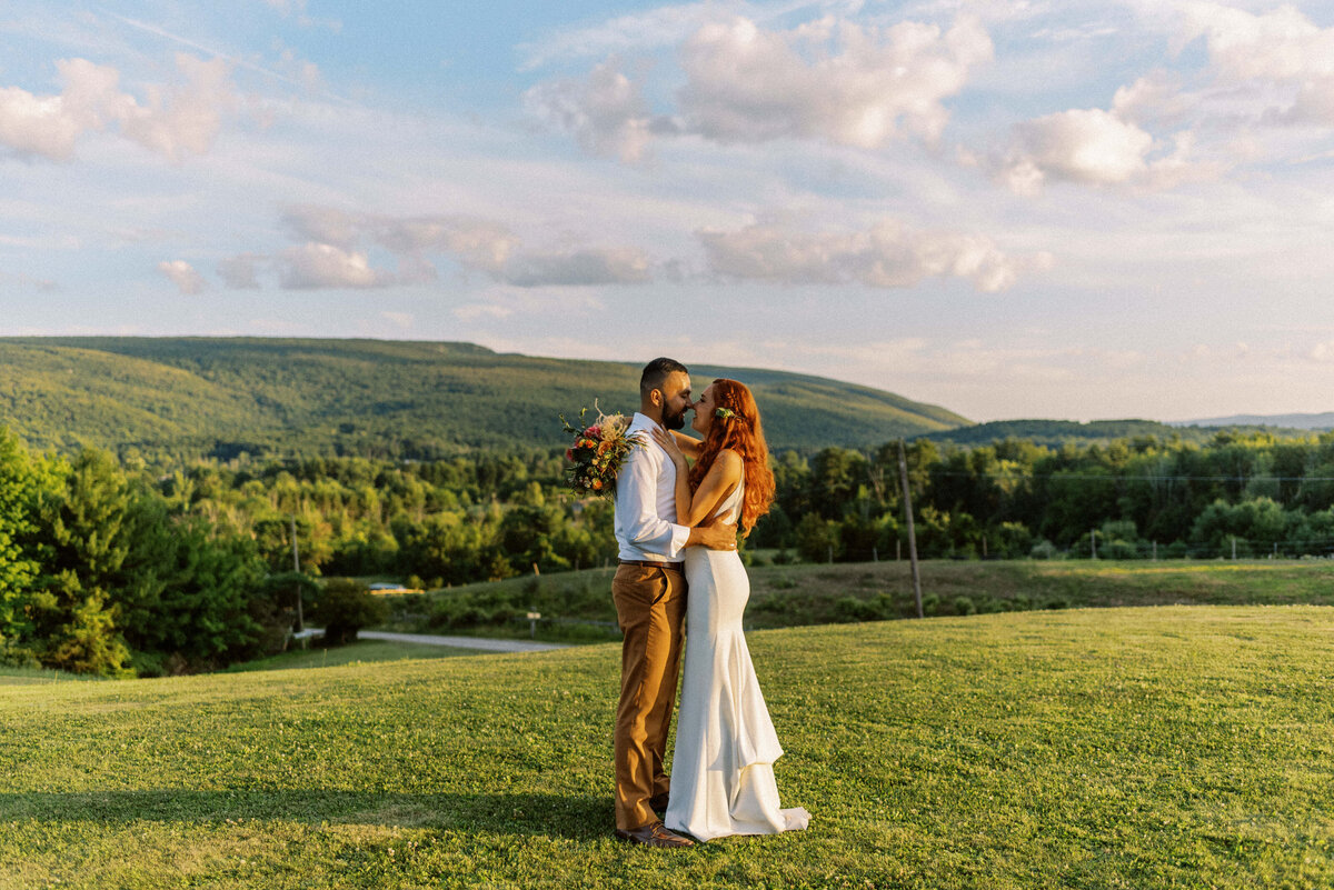 UpstateNYWedding_NYCWeddingPhotographer_TaylorNicollePhoto-96