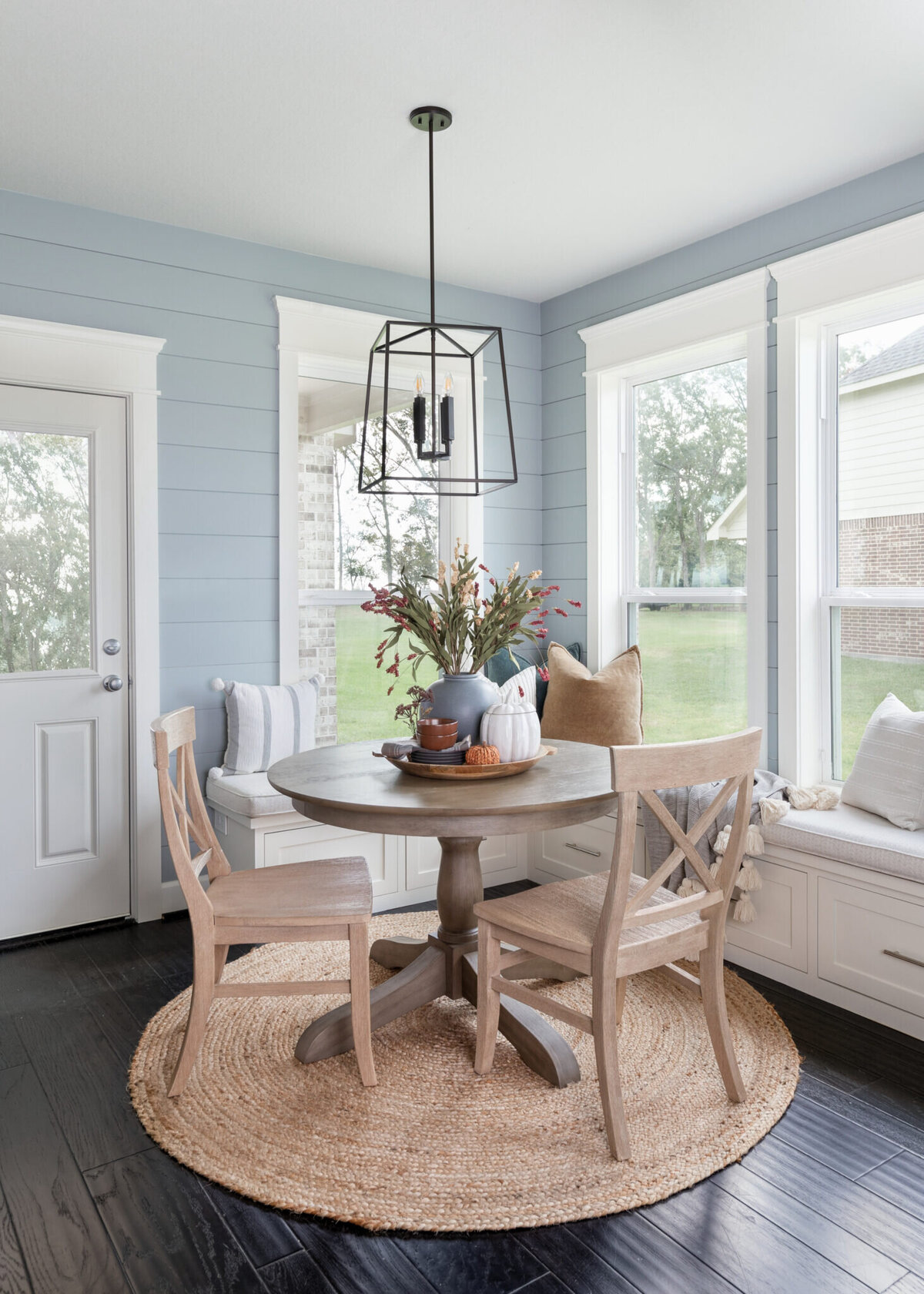 SilverMoonBreakfastNook_01-1463x2048