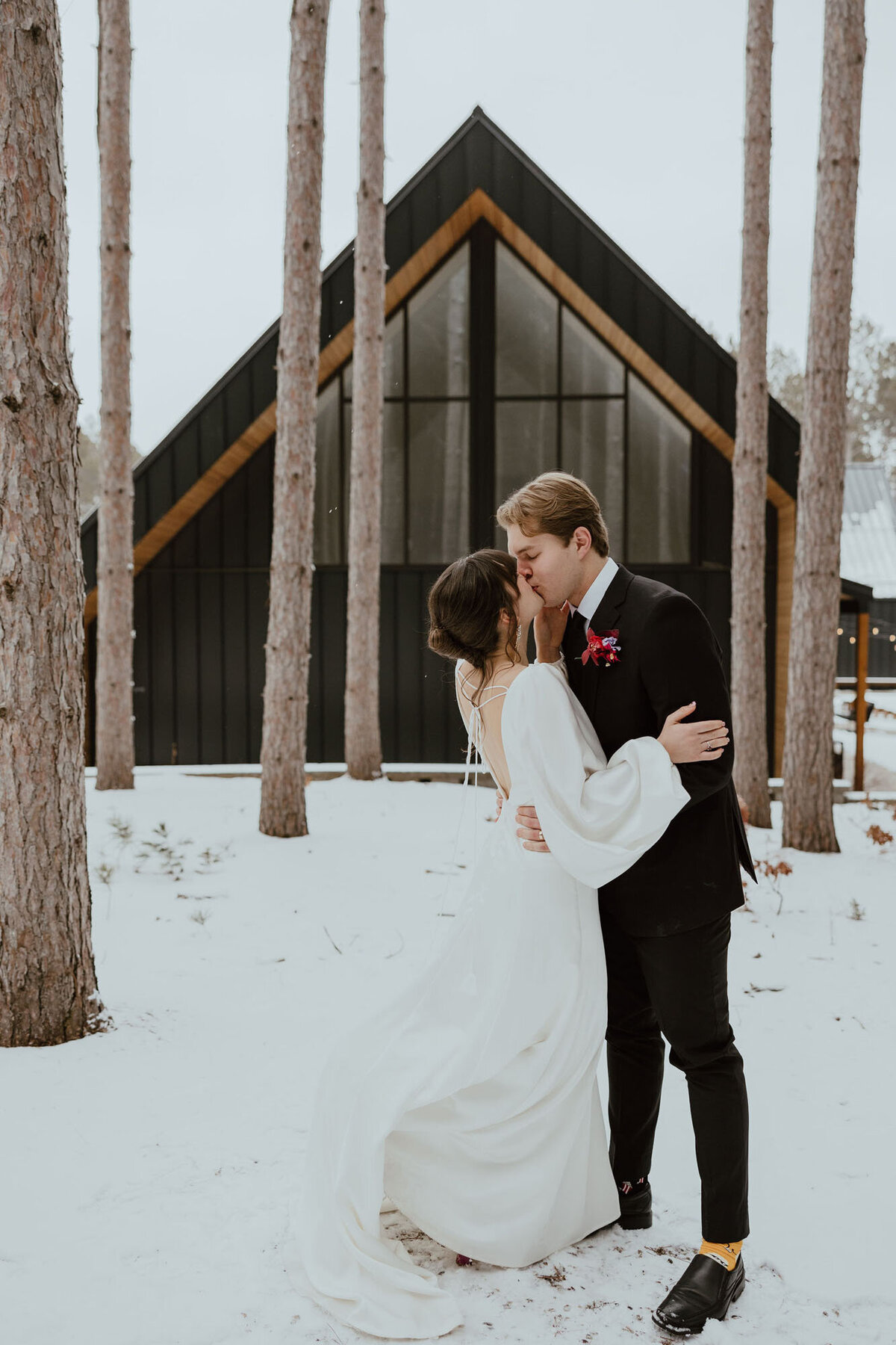 Pinewood Events - Minnesota Modern Nature Inspired Venue - Winter - 1