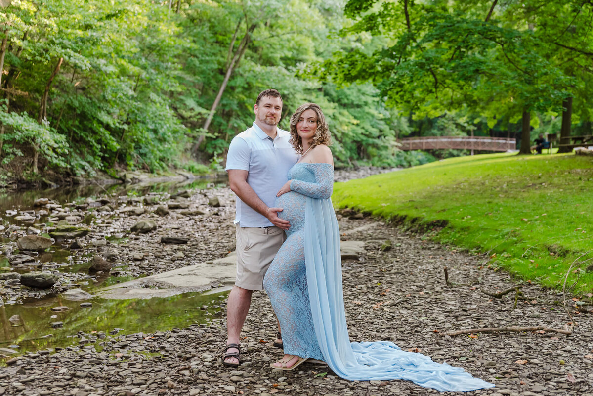 cleveland-maternity-photographer-hyde007