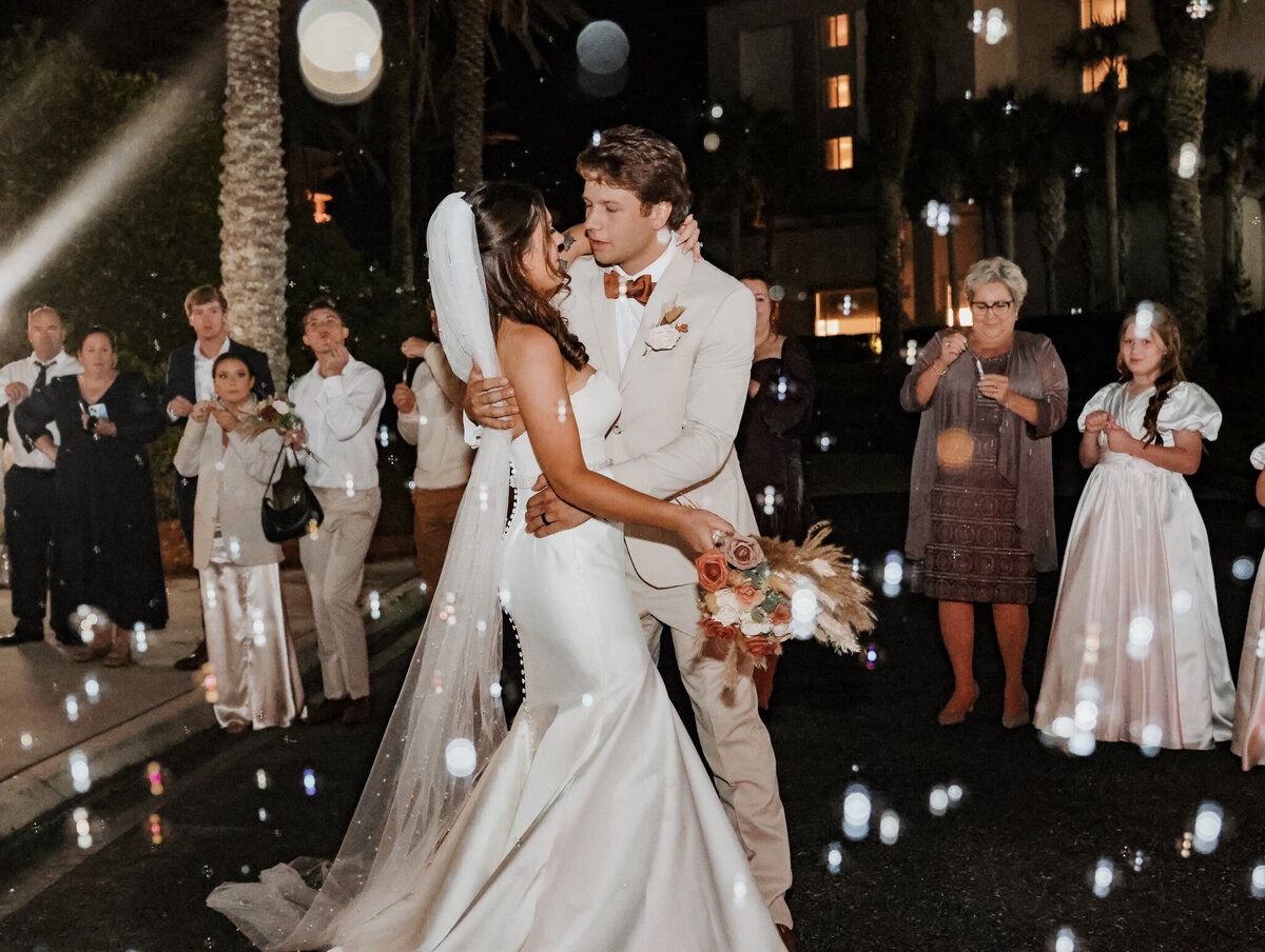 a & g reception -108