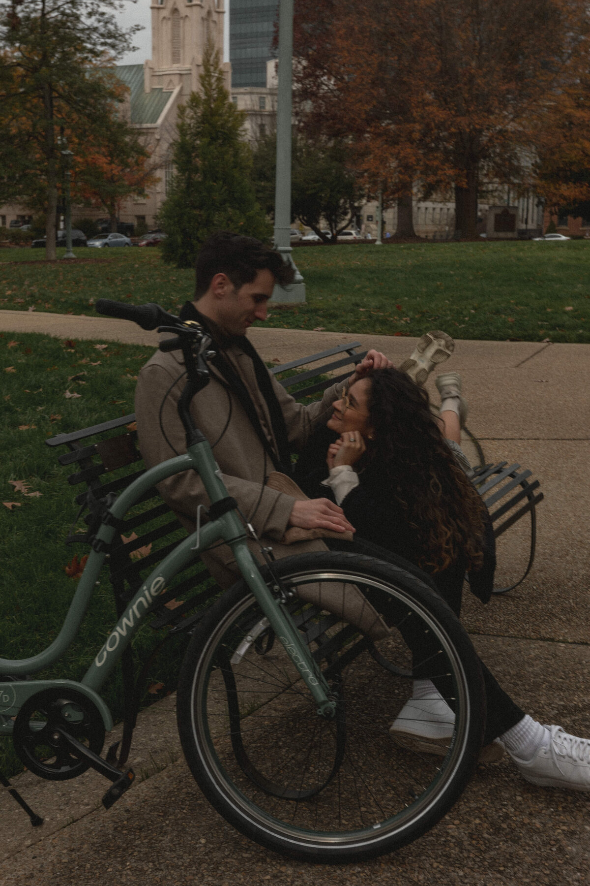 hannah-rosser-photography-timeless-elegant-romantic-documentary-lovers-new-york-city-central-park-452