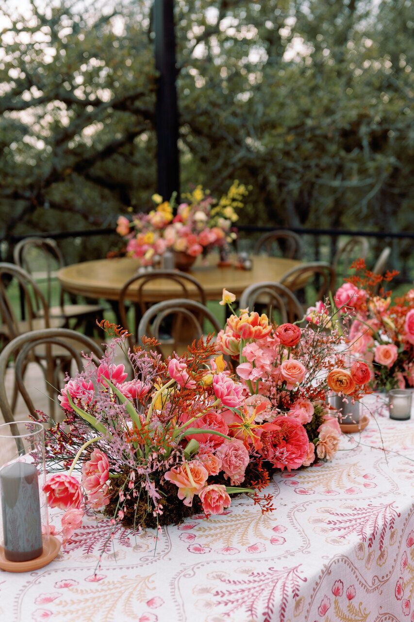 35-colorful-ranch-wedding-max-owens-design