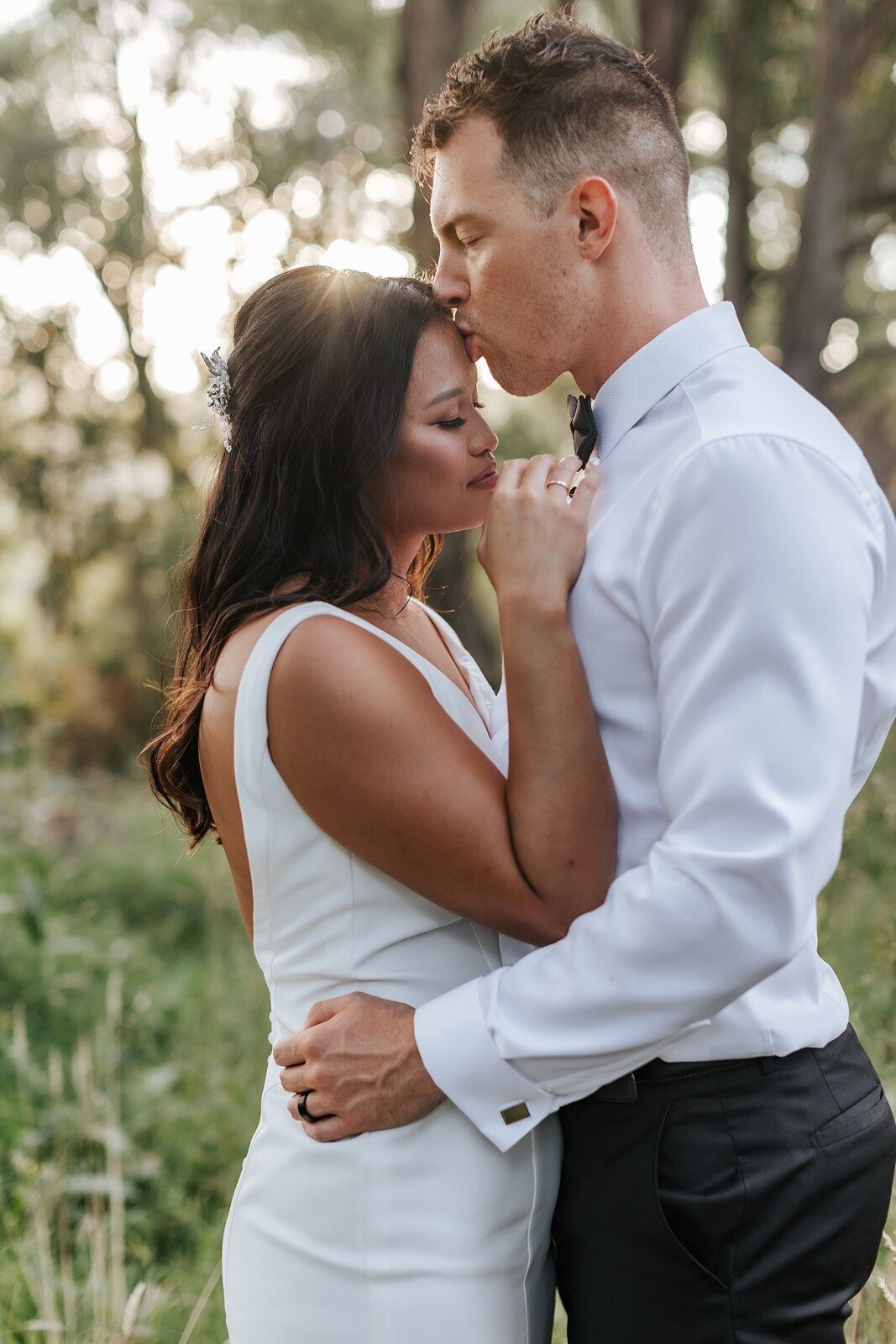 Elope-styled-micro-small-wedding-the-log-cabin-ranch-marriage61