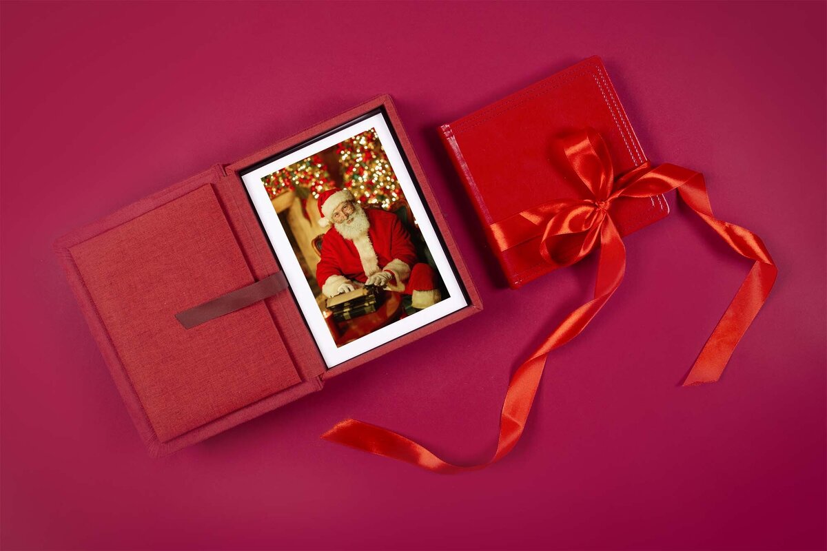 Santa Folio Box