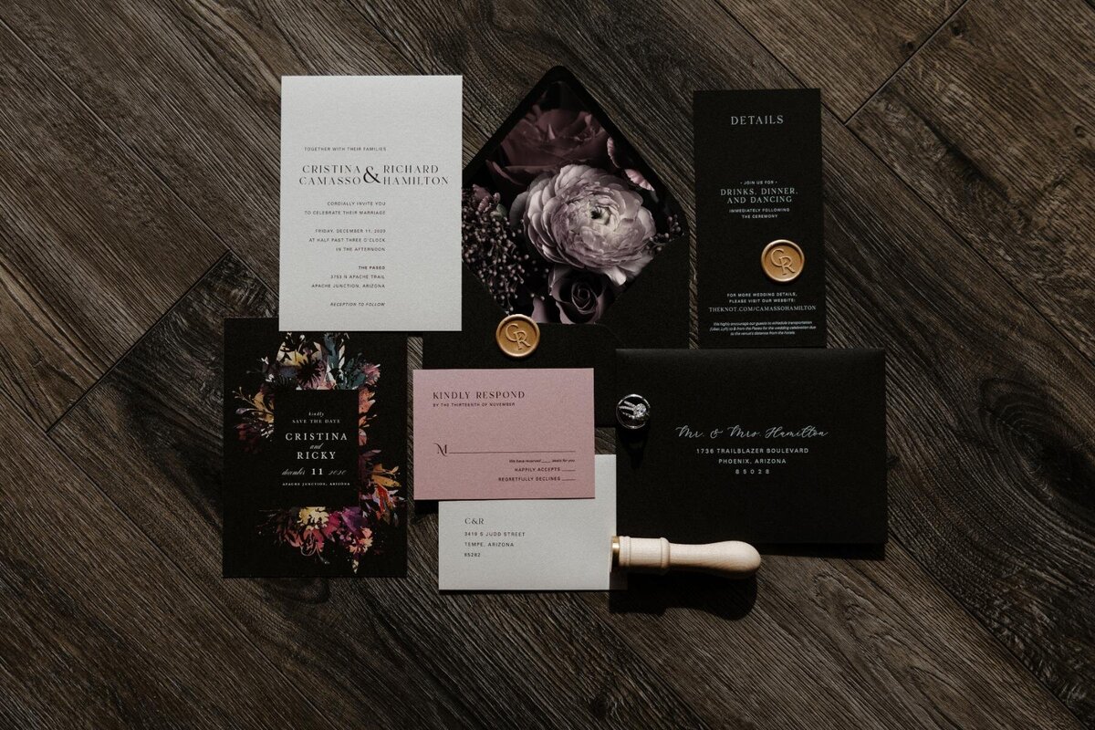 floral-modern-neutral-pink-wedding-invitation