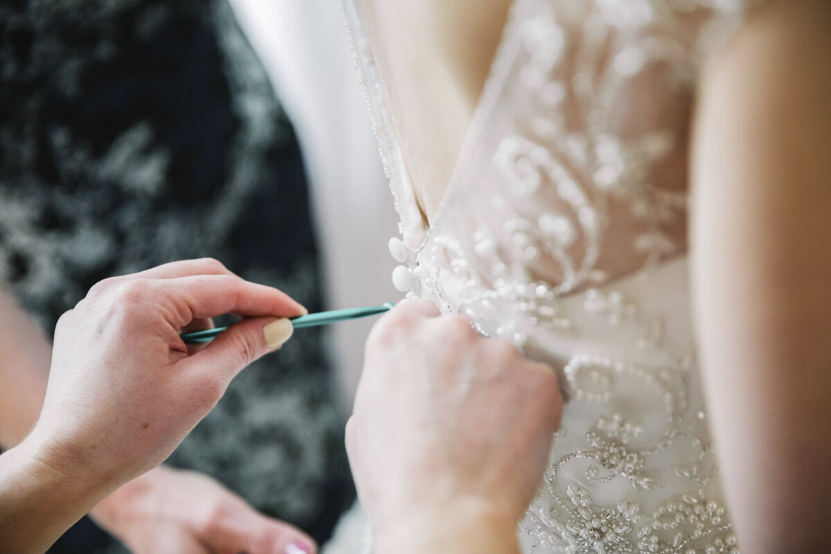 Metro-Detroit-Wedding-Photographer_11