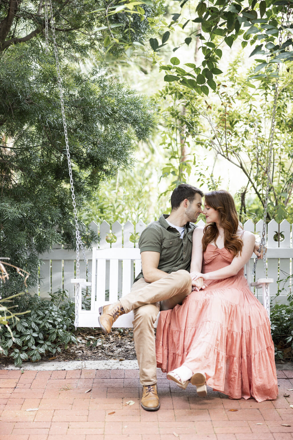 076 - HundredsofMoments_Engagements_037