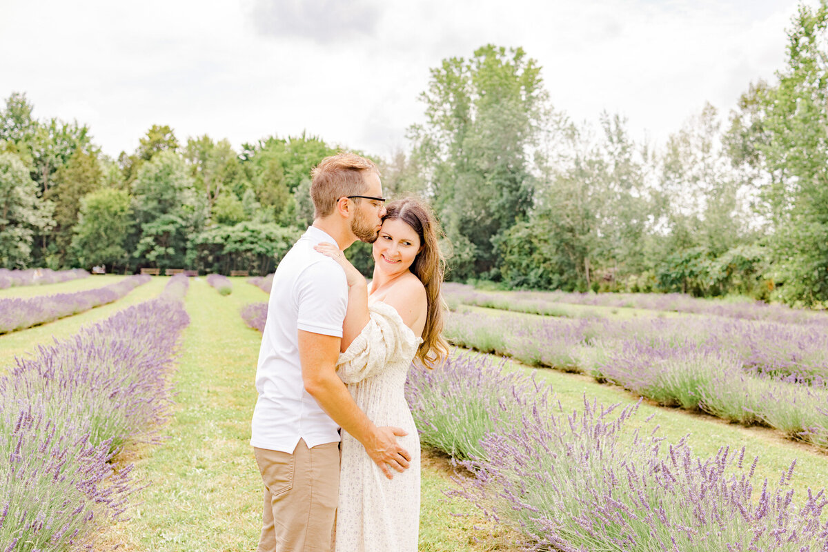 family-mini-session-ontario-ottawa-grey-loft-studio-2024-21