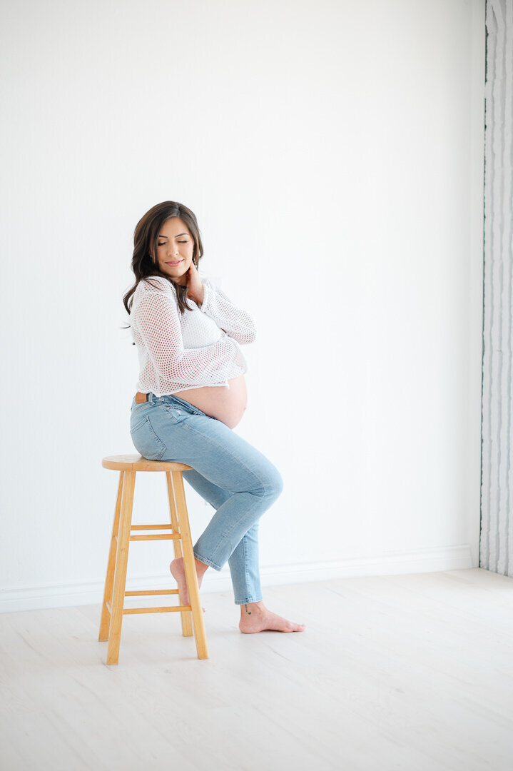 maternity photographers nwa-9038
