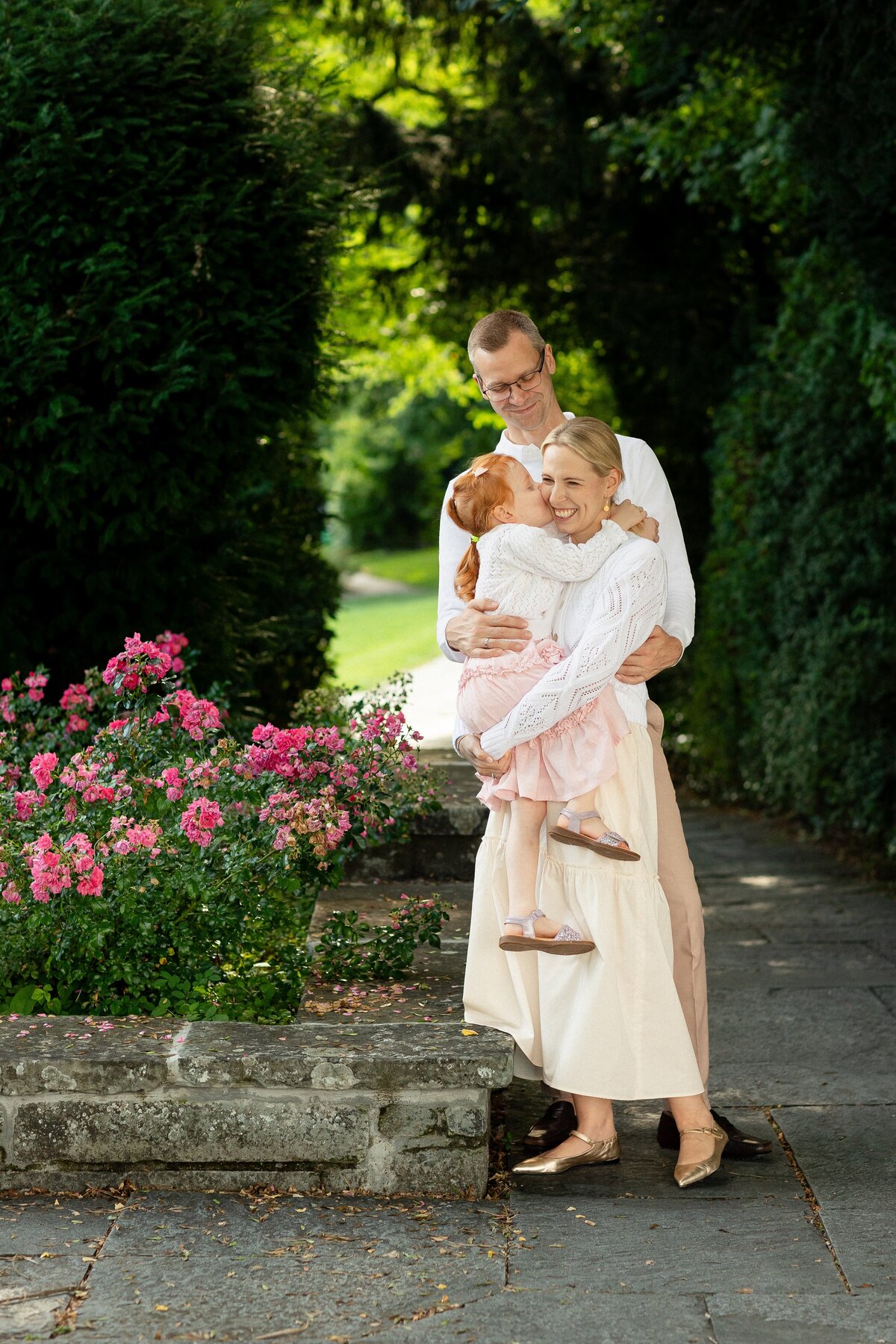 Familienfotos-Familienshooting-Familienfotograf-Zuerich-Park-im-Grünen-2025-149-AR9A5514
