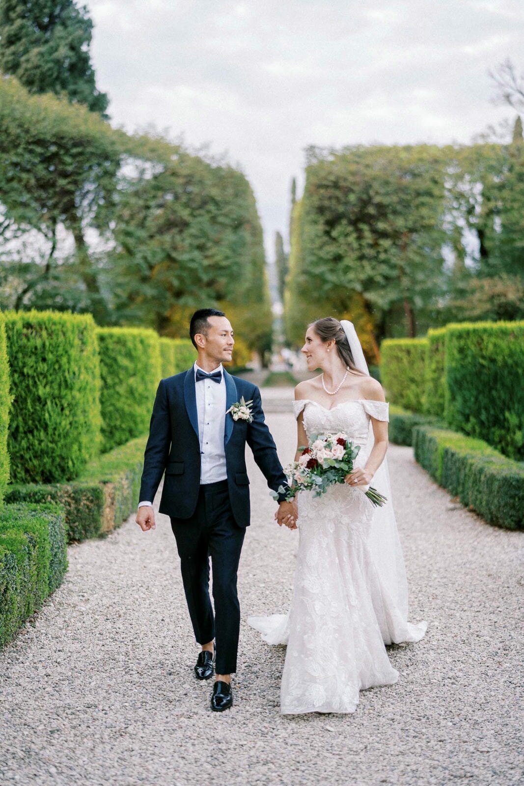 W3-Destination-Wedding-in-Italy-Lauren-and-Tim-2022-09-20-2500px-1167