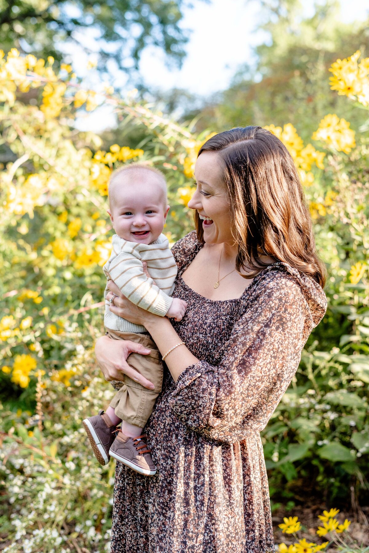 Raleigh-NC-fall-mini-session-Magnolia-and-Grace-Photography-Co-Mapleton-Coker-Arboretum-SamanthaH# (1)-3